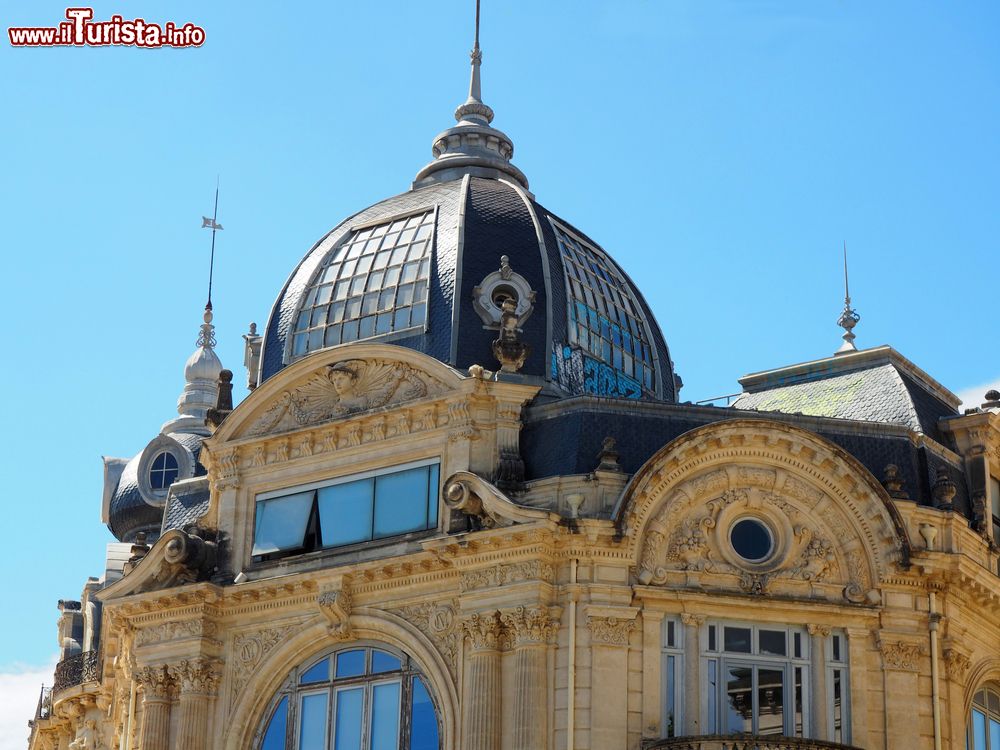 Immagine Architettura in stile Haussmann nel centro di Montpellier, Francia. 