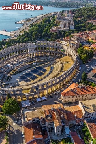 Immagine L'anfiteatro romano di Pola (Pula) in Istria, Croazia. Patrimonio UNESCO - © OPIS / iStockphoto LP.