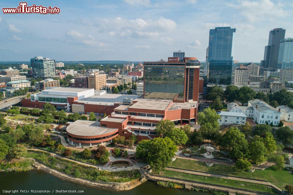 Immagine L'Arkansas Statehouse Convention Center fotografato dall'alto, Little Rock (USA) - © Felix Mizioznikov / Shutterstock.com