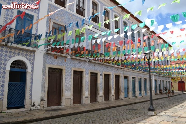 Immagine Azulejos a San Luis durante la tradizionale Festa di San Giovanni