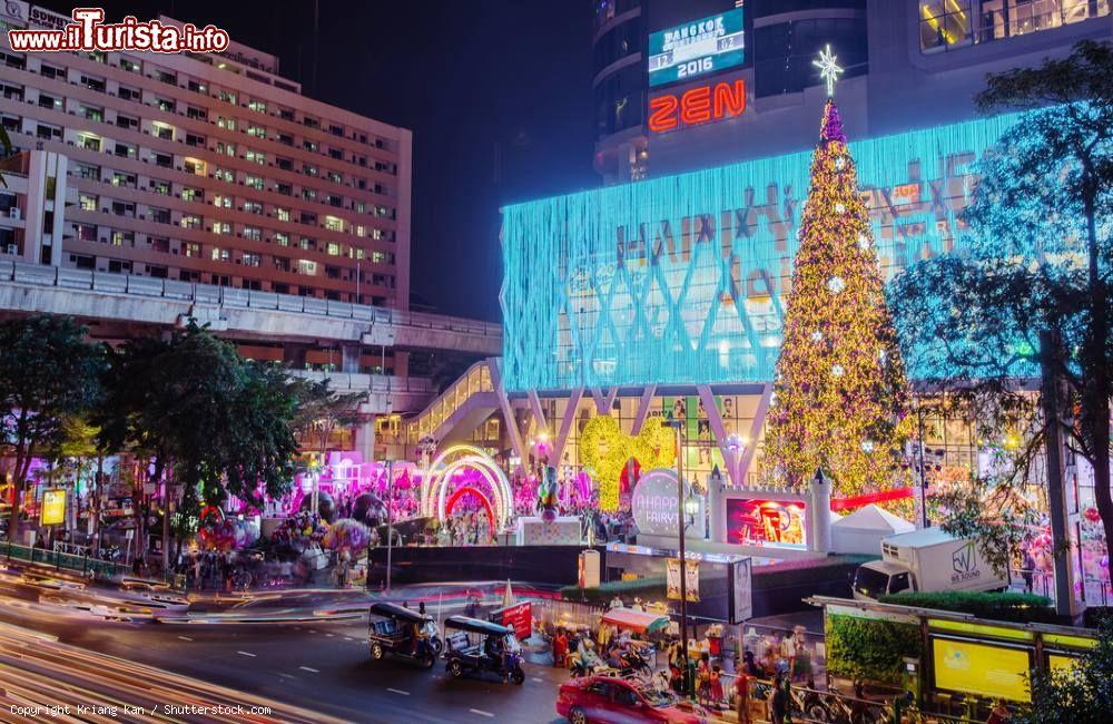 Immagine Bangkok a capodanno, la capitale della Thailandia si prepara alla festa del nuovo anno - © Kriang kan / Shutterstock.com