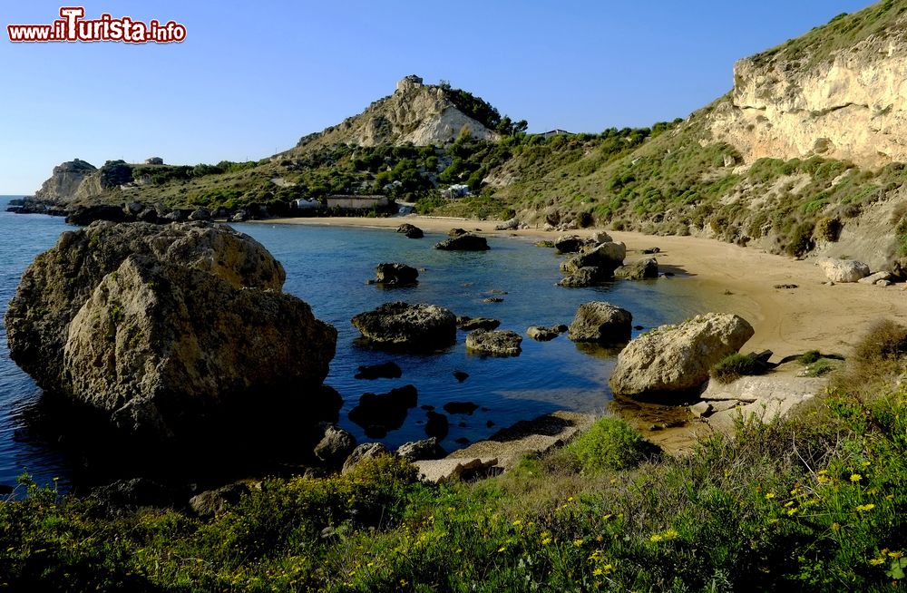 Immagine Capo San Nicola lungo la costa di Licata in Sicilia (Agrigento)