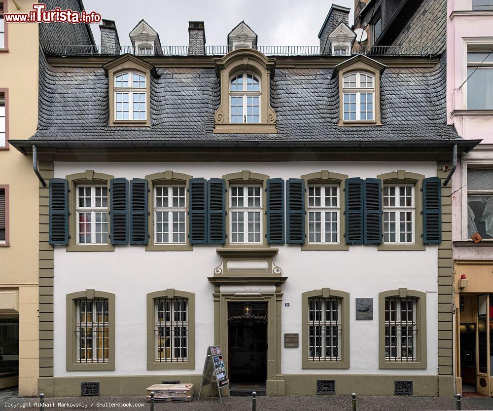 Immagine Trier (Treviri): la casa-museo di Karl Marx (Karl Marx Haus), dove nacque il grande filosofo il 5 maggio 1818. Il museo richiama ogni anno oltre 30.000 visitatori - foto © Mikhail Markovskiy / Shutterstock.com