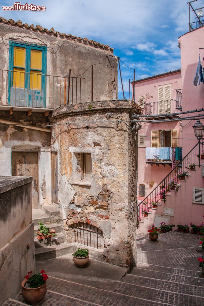 Immagine Case nel borgo di Sant'Ambrogio in Sicilia