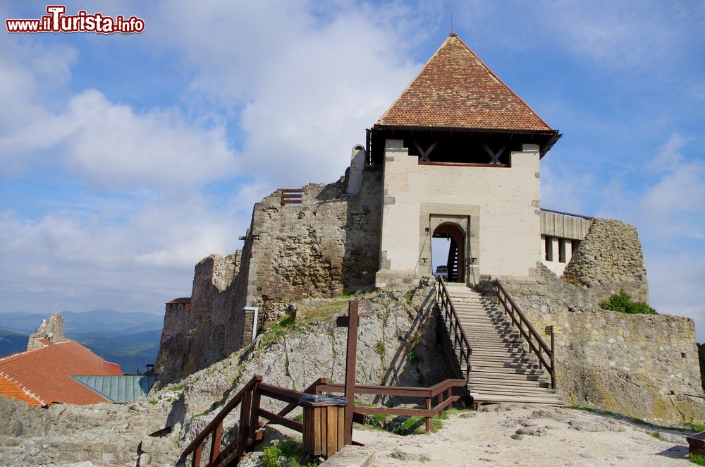 Immagine Castello medievale a Visegrad, Bosnia e Erzegovina.