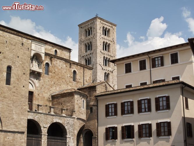 Immagine Cattedrale di Santa Maria ad Anagni - © Angelo Giampiccolo / Shutterstock.com