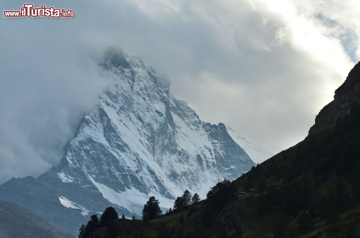 Immagine Cervino, la famosa parete nord, vista da Zermatt