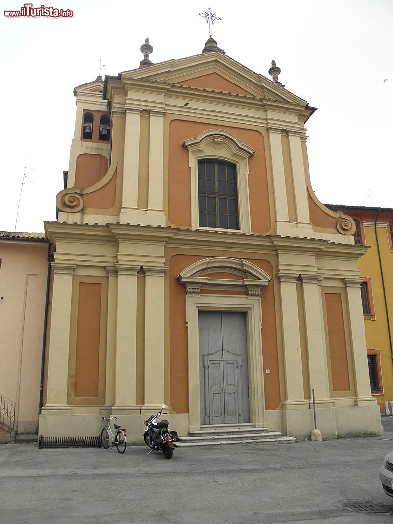 Immagine La Chiesa della Beata Vergine della Cintura in centro a San Giovanni in Persiceto in Emilia