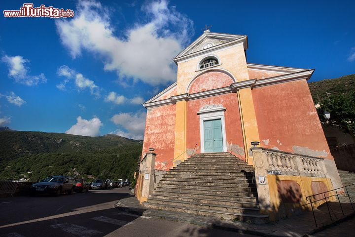 Immagine La Chiesa di Santa Giulia a Nonza, il borgo della Corsica settentrionale