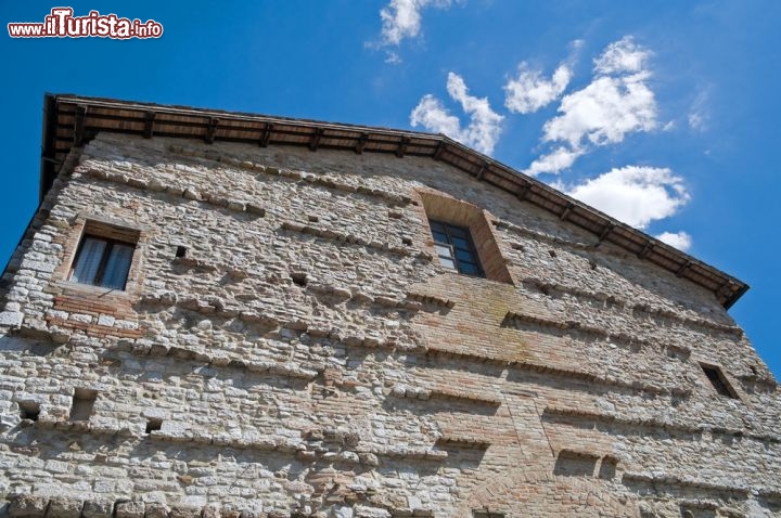 Immagine Chiesa di Santa Maria della Poggiola a Gubbio (Umbria) - © Mi.Ti. / Shutterstock.com