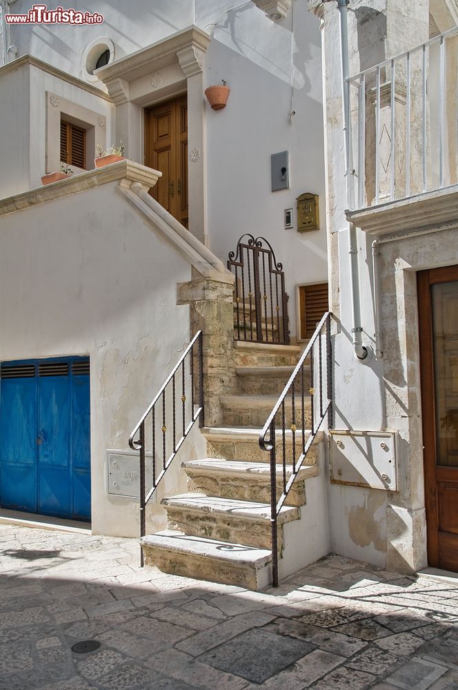 Immagine Dettaglio architettonico di un edificio antico a Martina Franca, Puglia.