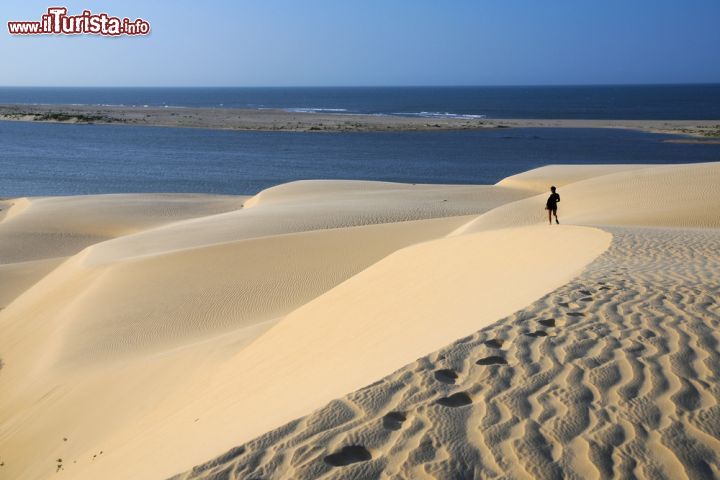 Immagine Dune di sabbia e spiaggia a Jericoacoara in Brasile
