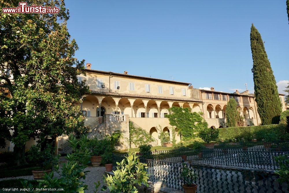 Immagine La Certosa di Pontignano, detta anche Certosa di San Pietro, è stata costruita a partire dal XIV secolo - © pugajl / Shutterstock.com