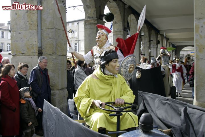 Immagine Festa di Carnevale a Limoux in Francia - © david muscroft / Shutterstock.com