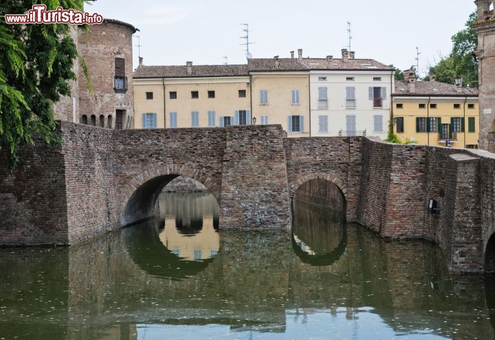 Immagine Fontanellato la cittadina medievale nei pressi di Parma - © Mi.Ti. / Shutterstock.com