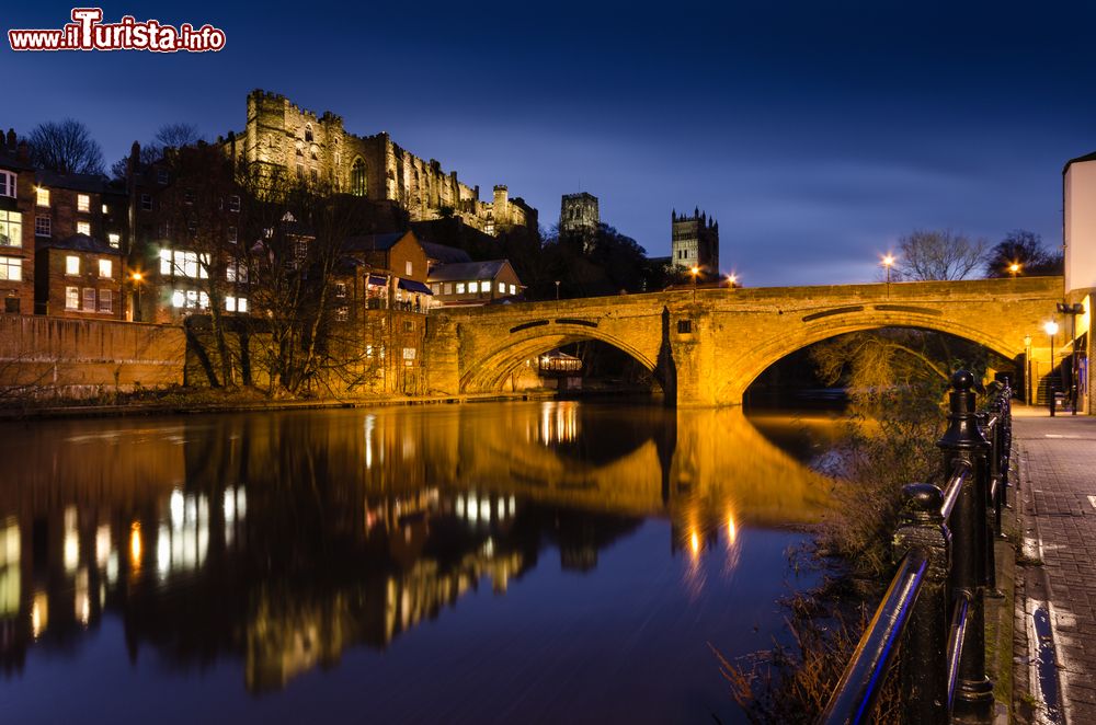 Framwellgate Bridge Sul Fiume Wear By Night, ... | Foto Durham