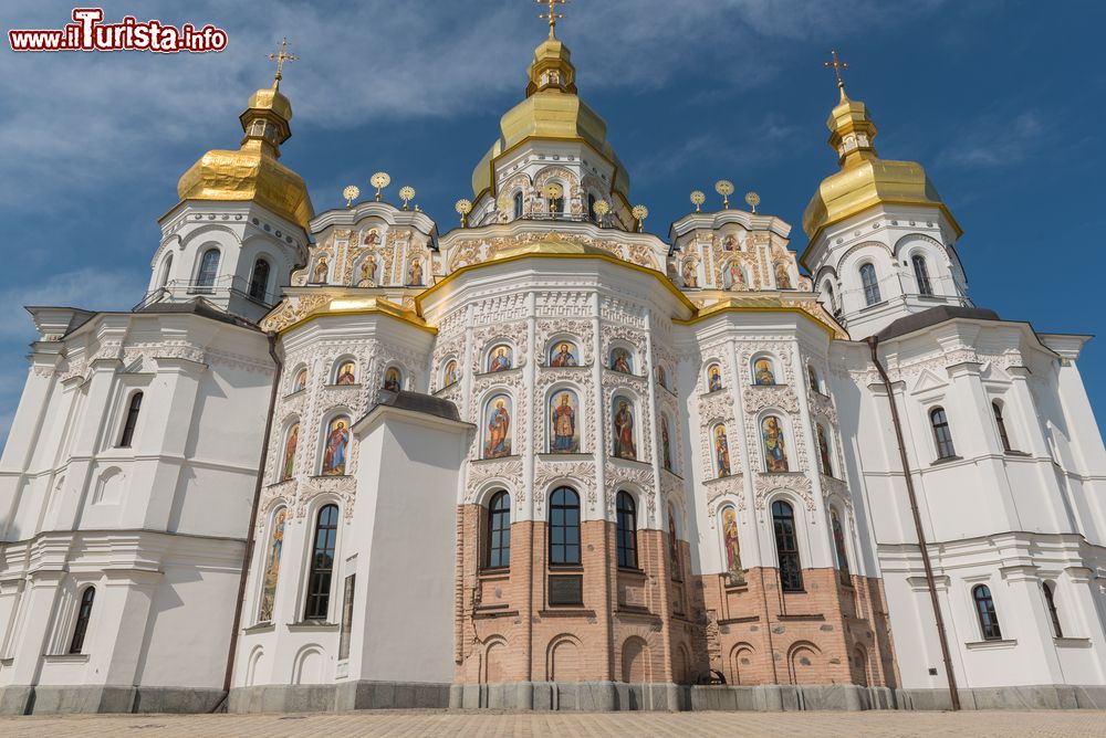 Immagine La grande chiesa della Santa Dormizione a Kiev, Ucraina.