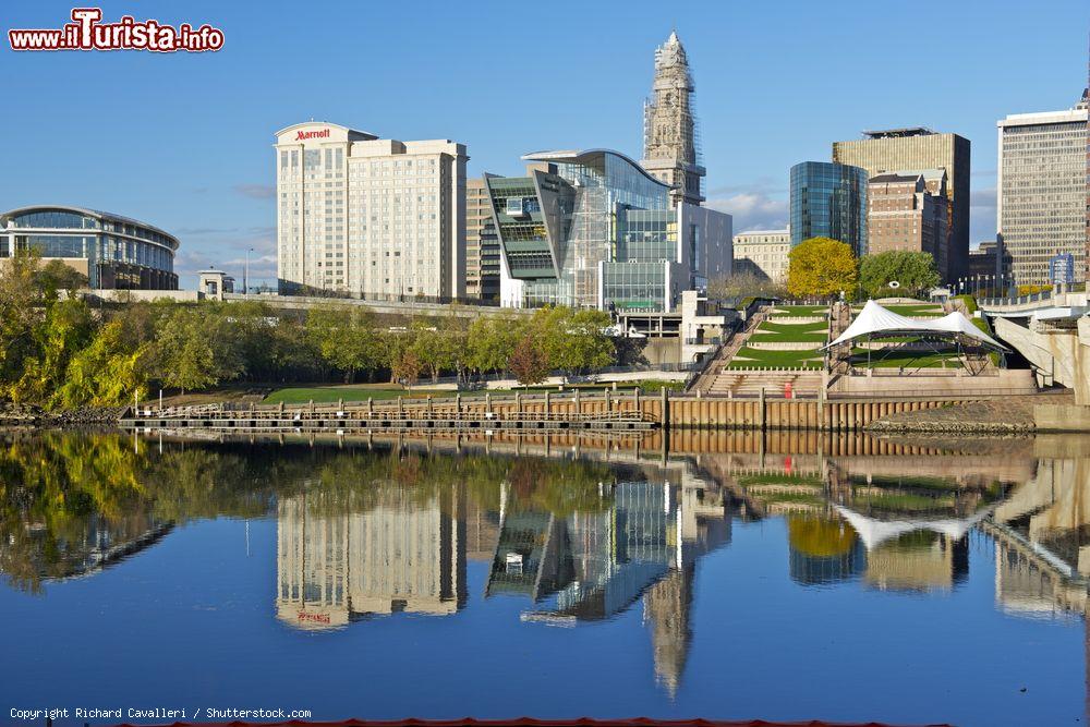 Immagine Hartford, capitale dello stato del Conencticut, USA. Con una popolazione di circa 125 mila abitanti è la quarta più grande città del paese - © Richard Cavalleri / Shutterstock.com