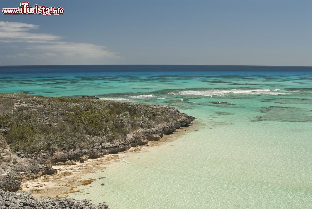 Immagine La Punta del Diavolo a Cat Island, Bahamas. E' una delle più belle isole dell'arcipelago caraibico.