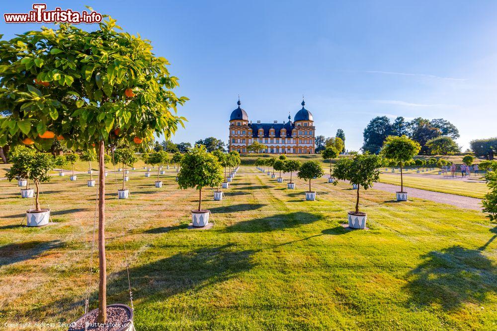 Immagine I giardini del castello Seehof vicino a Bamberga in estate, Germania - © Andreas Zerndl / Shutterstock.com