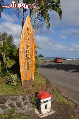 Immagine Il paradiso dei surfisti la spiaggia di Teahupoo