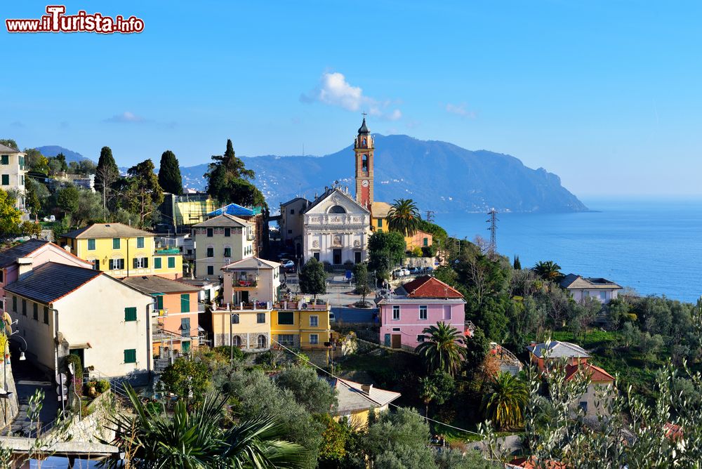 Immagine Il borgo di Pieve Ligure sulla Riviera di Levante in Liguria