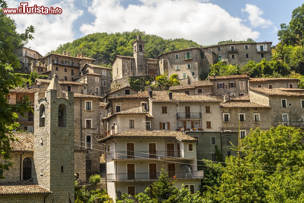 Immagine Il borgo di Quintodecimo ad Acquasanta Terme, Provincia di Ascoli Piceno nelle Marche