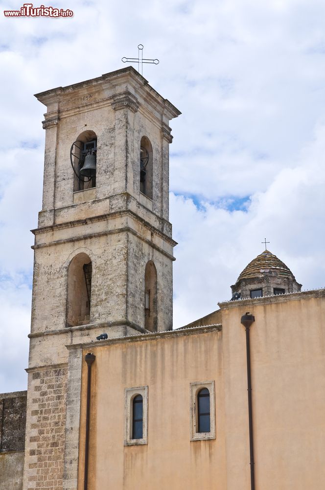 Immagine Il campanile della Chiesa Madre in centro a Martignano in Puglia