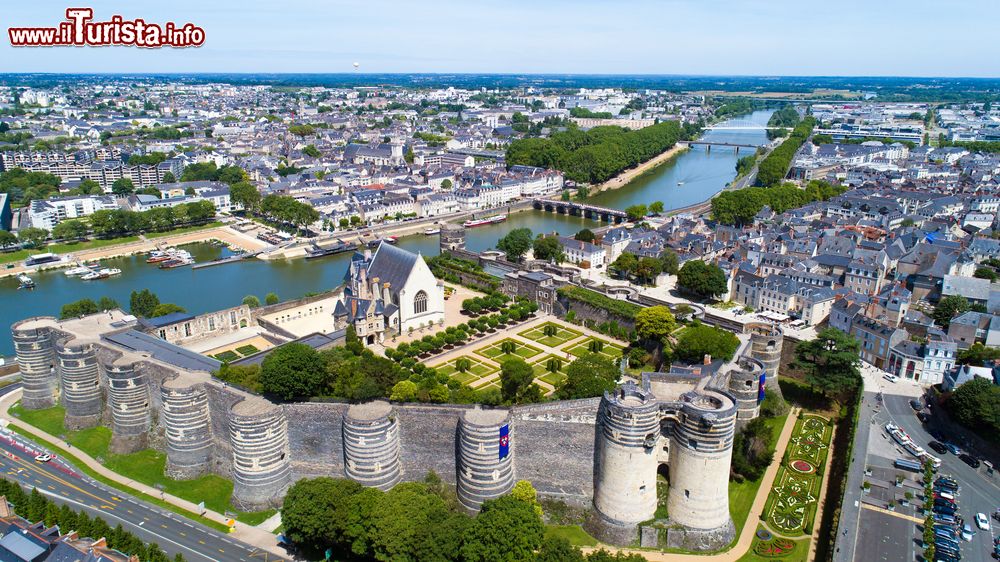Immagine Il Castello di Anjou a Angers city regione della Loira in Francia