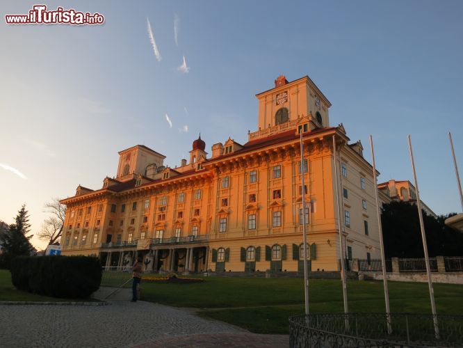 Immagine Il Castello Esterhzy è il palazzo simbolo di Eisenstadt nel Burgenland in Austria.