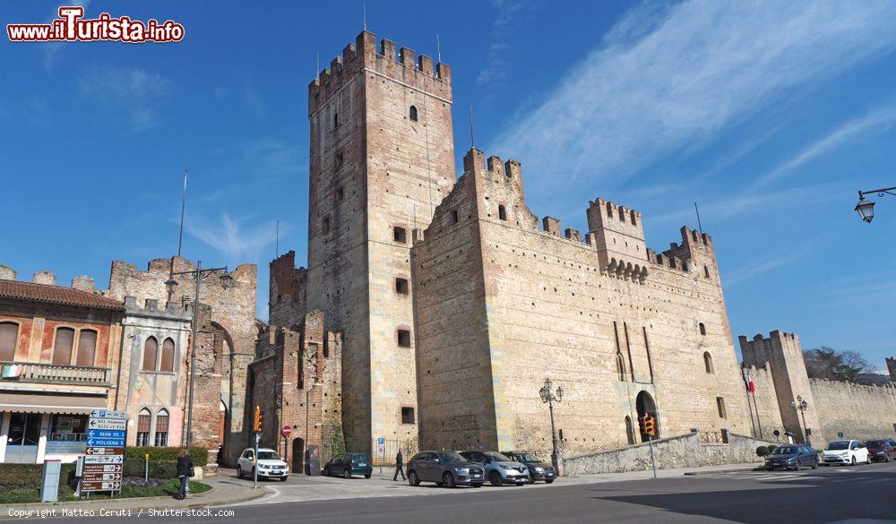 Immagine Il Castello Inferiore di Marostica nella parte bassa della città del Veneto - © Matteo Ceruti / Shutterstock.com