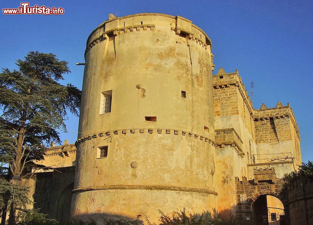 Immagine Il Castello Valentini a Morciano di Leuca, siamo nel Salento in Puglia - © Lupiae - CC BY-SA 3.0, Wikipedia