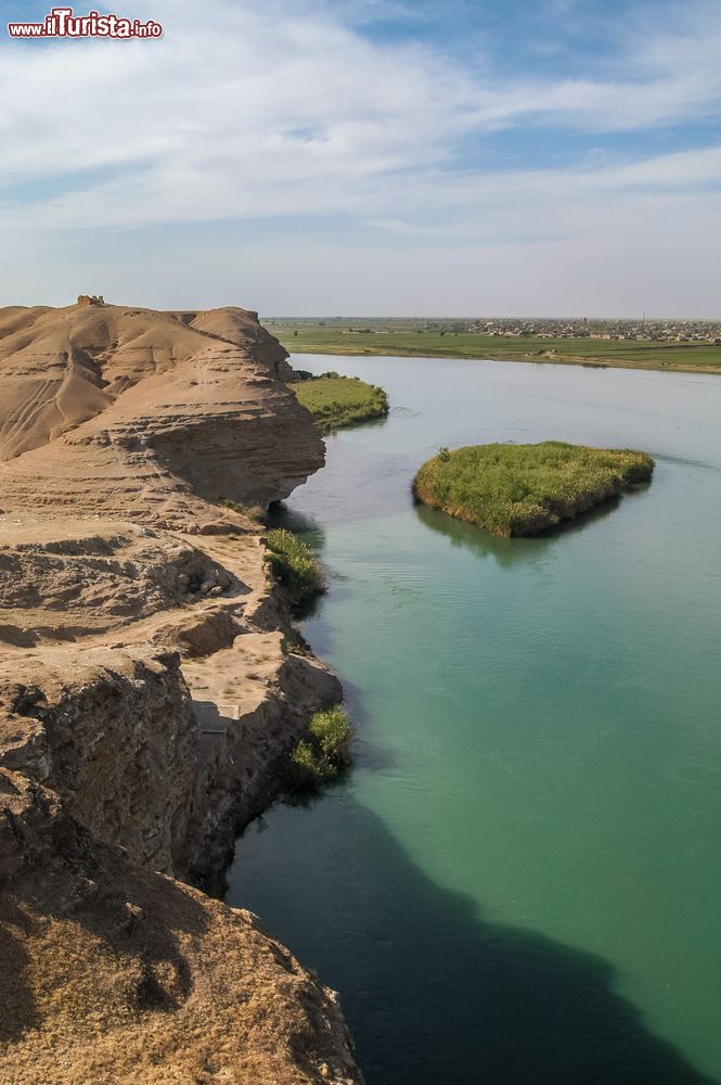 Immagine Il fiume Eufrate nei pressi del sito archeologico di Dura-Europos, Siria.