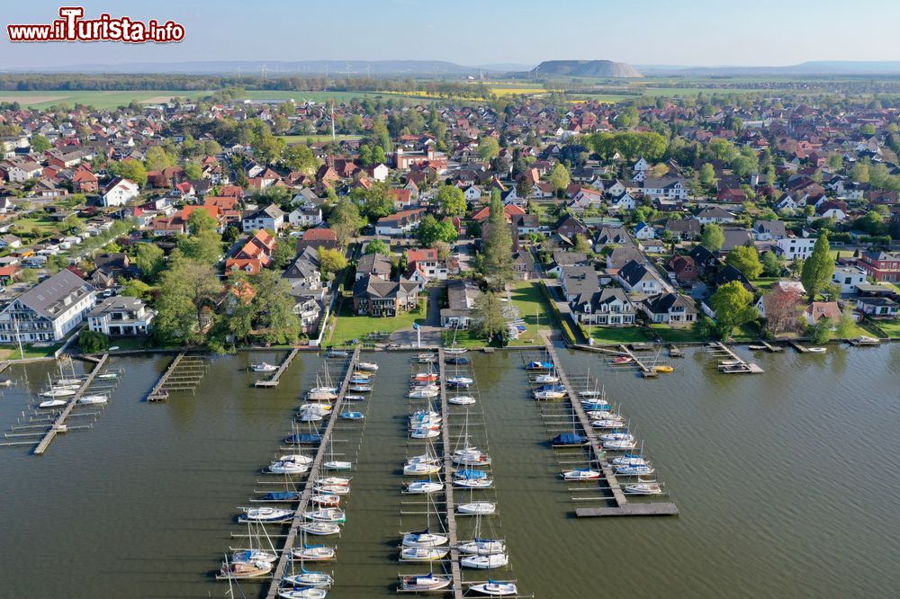 Immagine Il Lago di Steinhuder e la sua marina, siamo in Bassa Sassonia, Germania