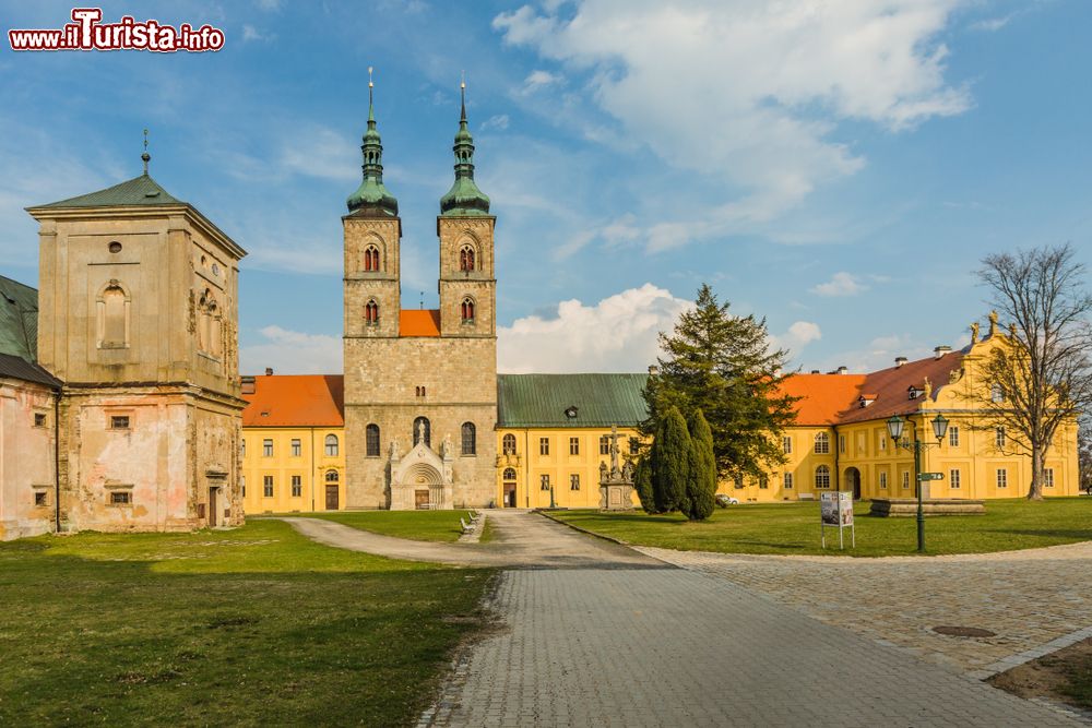 Immagine Il Monastero Premonstratense di Tepla, dodicesimo secolo, Repubblica Ceca (Boemia) - © Lioneska / Shutterstock.com