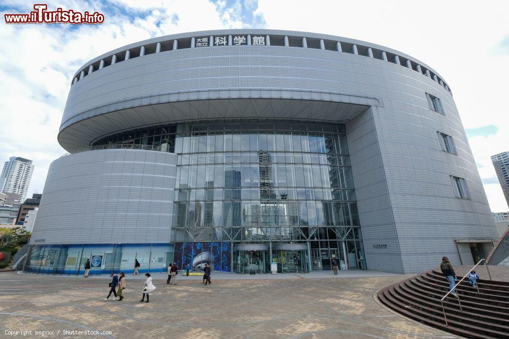 Immagine Il Museo di Scienza a Osaka, Giappone. Questo edificio a 4 piani ospita esposizioni interattive e mostre per bambini e adulti di tutte le età - © psgxxx / Shutterstock.com