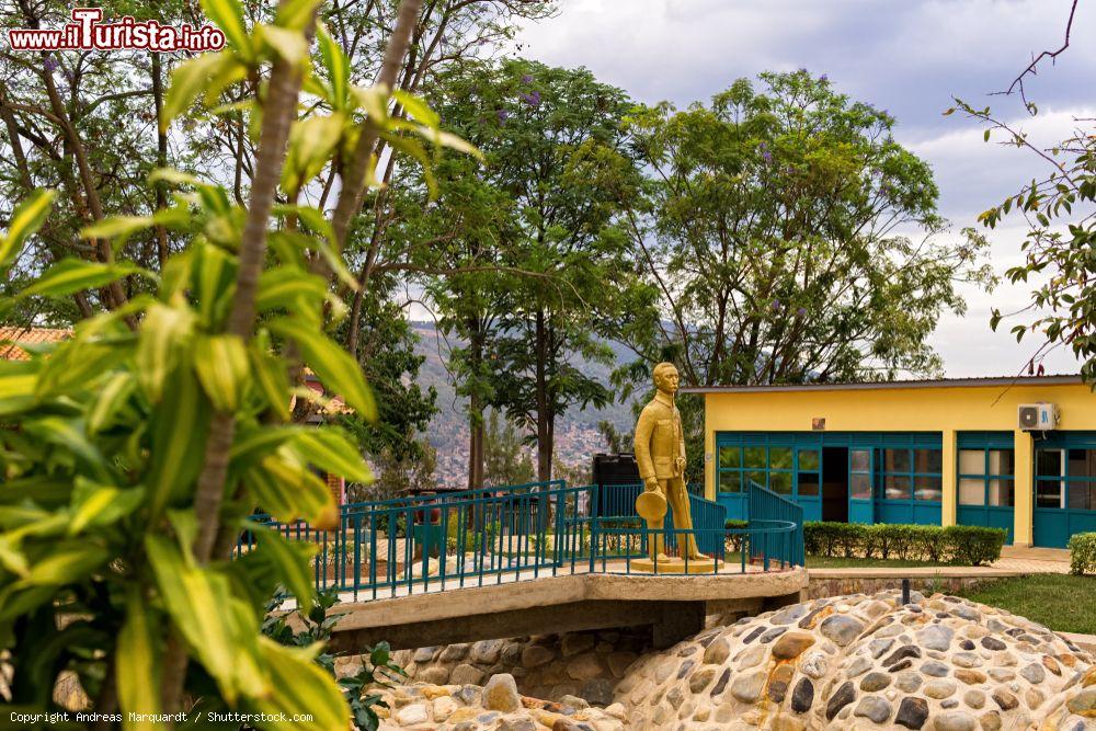 Immagine Il Museo di Storia Naturale a Kigali, Ruanda. Situato in KN 90 Street, espone testimonianze dell'epoca coloniale quando i tedeschi occuparono il paese - © Andreas Marquardt / Shutterstock.com