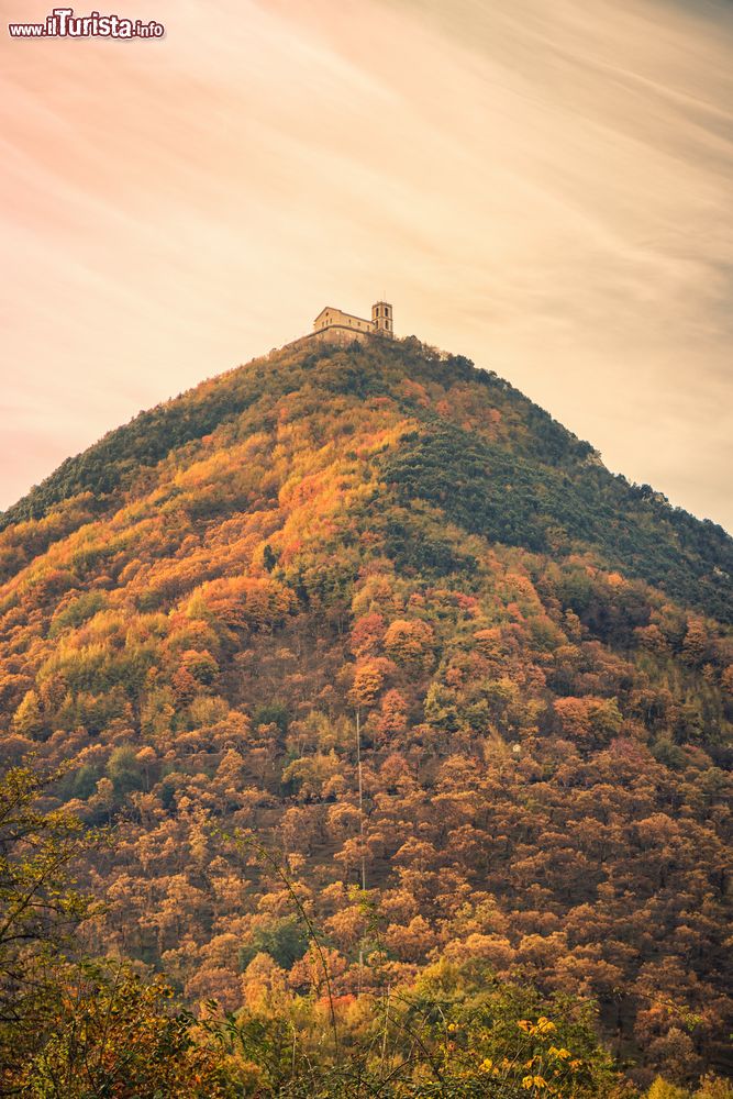 Immagine Il Santuario del Santissimo Salvatore a Montella, Campania