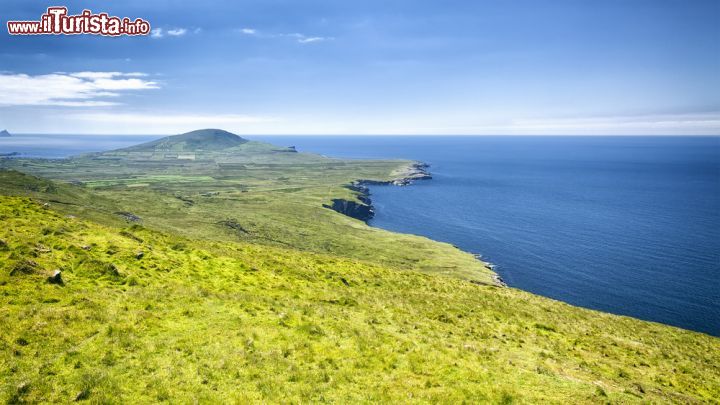 Immagine Il verde della costa presso Portmagee in Irlanda