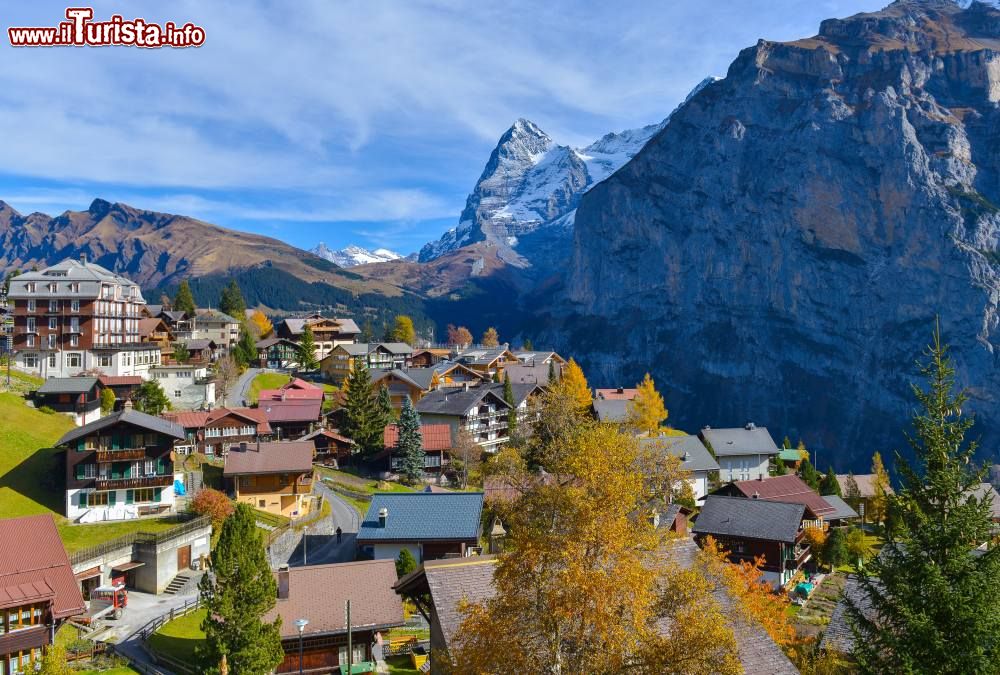 Immagine Il villaggio di Murren tra le alpi della Svizzera centrale