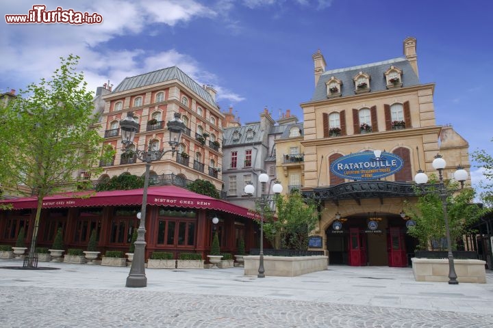 Immagine Nel parco Parco Walt Disney Studios, a Disneyland Paris, la Place de Remy la nuova area attrazione 2014