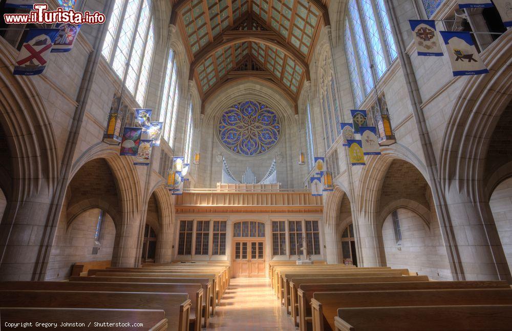 Immagine Interno della chiesa di San Giovanni a Spokane, Washington, Stati Uniti d'America - © Gregory Johnston / Shutterstock.com