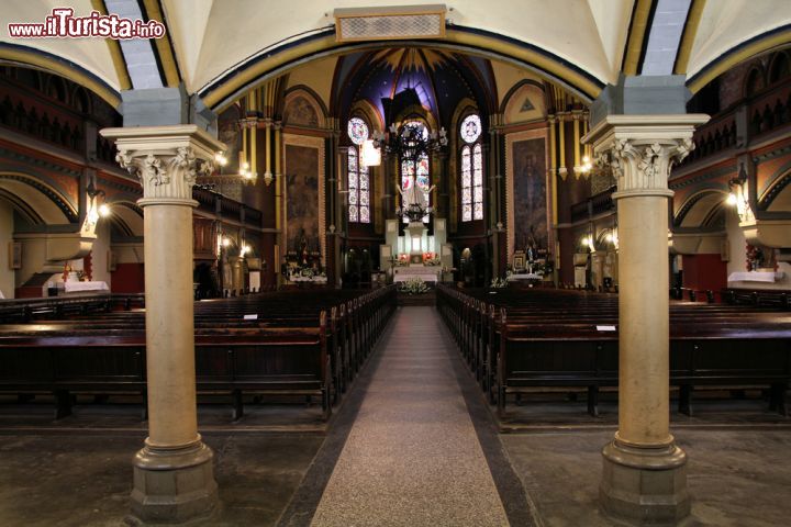 Immagine Interno della chiesa di Santa Caterina a Torun, Polonia. Costruito nel 1894-97, questo edificio religioso in stile gotico è dedicato a Santa Caterina d'Alessandria - © Tupungato / Shutterstock.com