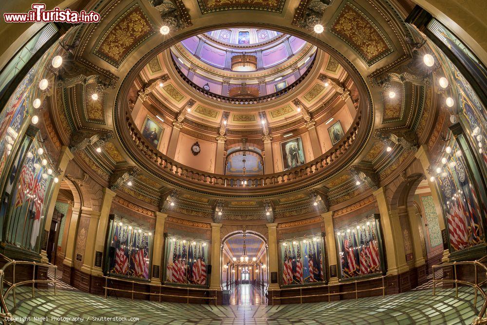 Immagine Interno della cupola del Campidoglio di Lansing, Michigan (USA) - © Nagel Photography / Shutterstock.com