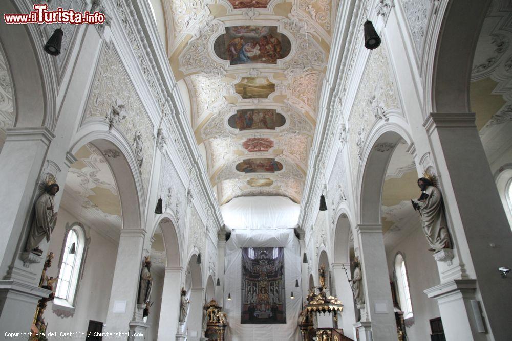 Immagine Interno della Obere Pfarrkirche di Bamberga, Germania - © Ana del Castillo / Shutterstock.com