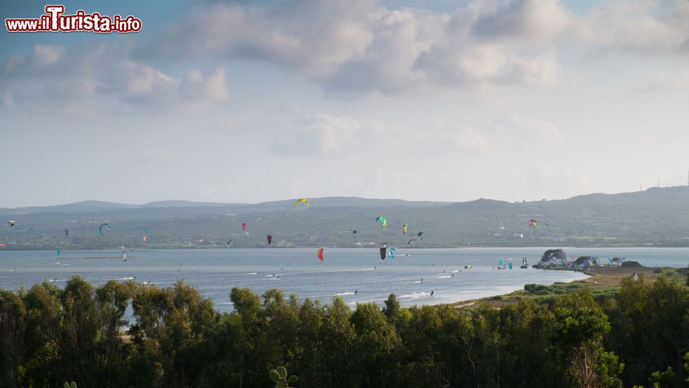 Immagine Kite surf a Punta Trettu in Sardegna