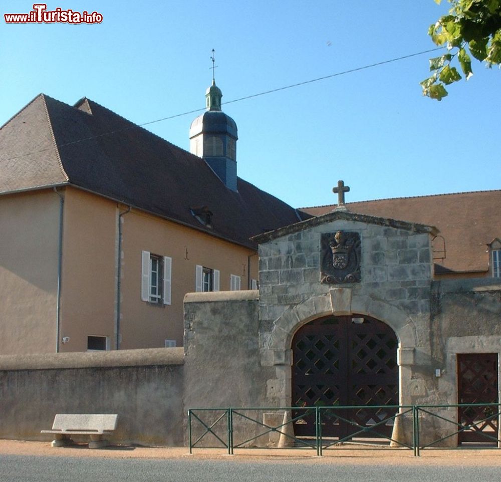 Immagine L'Hospice di Effiat in Francia - © Patrick Boyer , CC BY-SA 3.0, Wikipedia