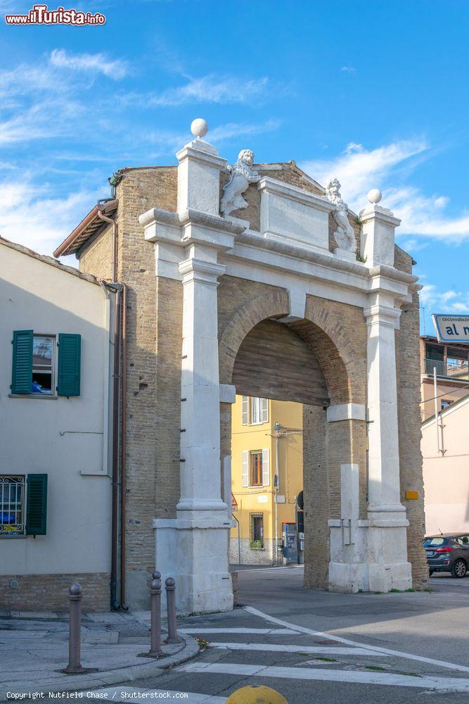 Immagine La  Porta San Mamante nel centro storico di Ravenna - © Nutfield Chase / Shutterstock.com