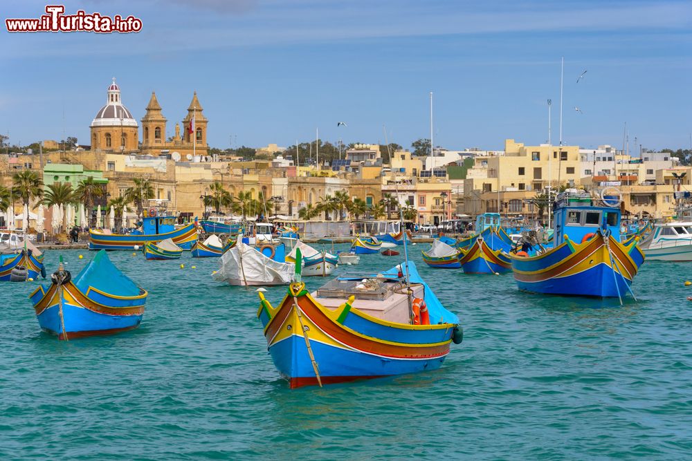 Immagine La baia di Marsaxlokk, arcipelago di Malta, mar Mediterraneo