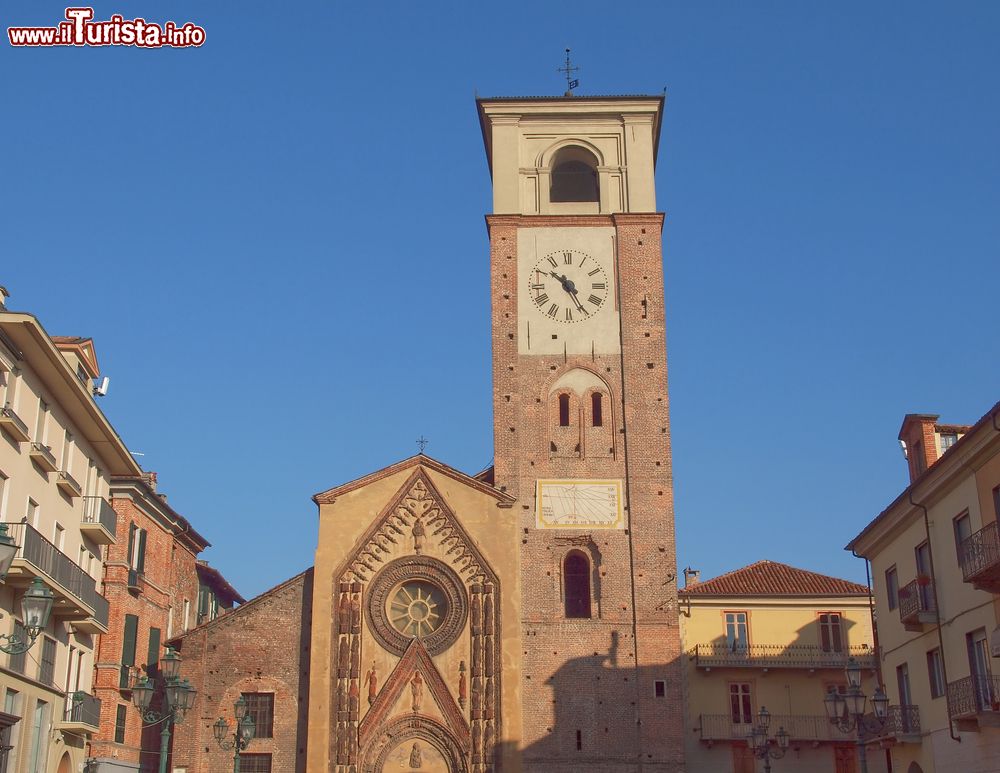 Immagine La Cattedrale di Chivasso, il Duomo di Santa Maria Assunta nel centro cittadino